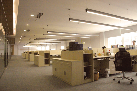 Customized Aluminum Black Linear Pendant Light Indoor Linear Led Pendant