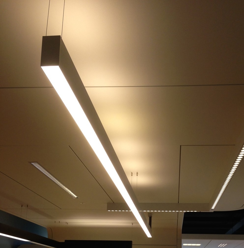 Customized Aluminum Black Linear Pendant Light Indoor Linear Led Pendant